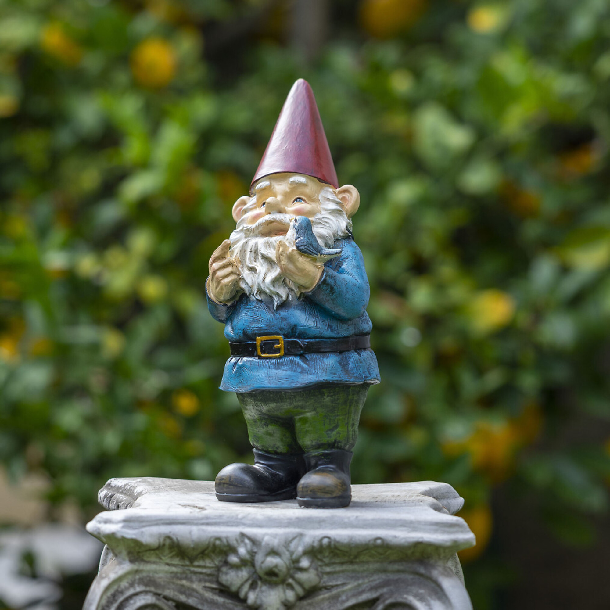 Alpine Corporation, Garden Gnome with Bird, Model# WAC406